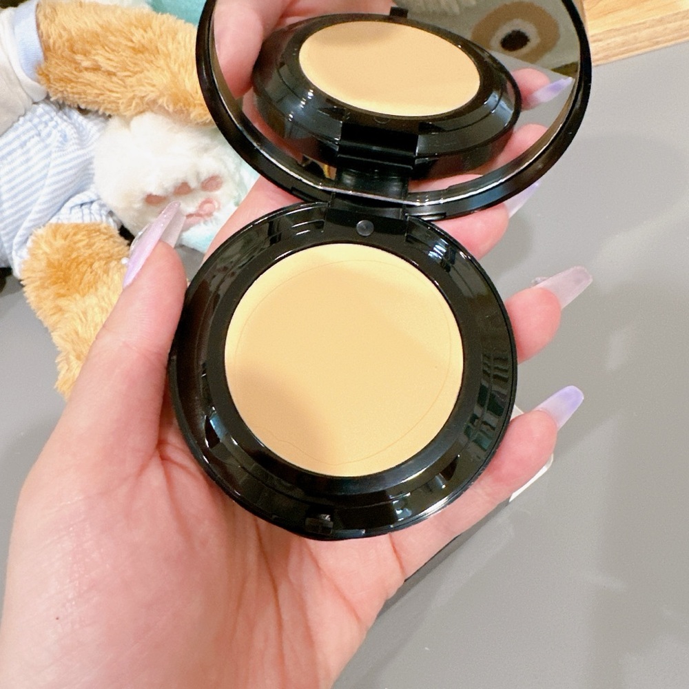 Bobbi Brown SKIN MOISTURE COMPACT FOUNDATION/NWB